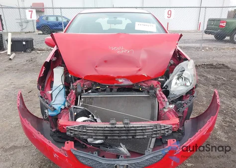 2012 Honda Fit z USA, uszkodzony, nr VIN JHMGE8H32CC028333